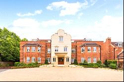 Laggan House, Lady Margaret Road, Sunningdale, Berkshire, SL5 9QH