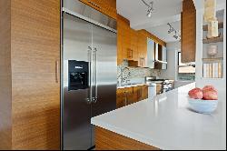 301 E 66th Street Unit 14LM, New York City NY 10065