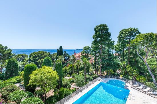 Four-Bedroom Apartment with Panoramic Sea Views for Sale in Cap d'Ail