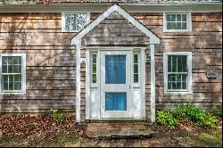 261 Wyassup Road, North Stonington CT 06359