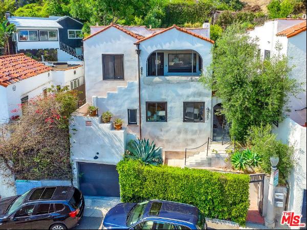 6881 Yeager Place, Los Angeles CA 90068