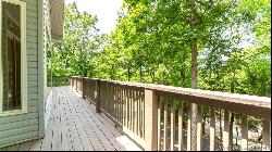 245 Hunters Run, Linn Creek MO 65052