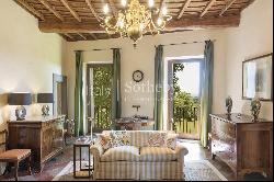 Elegant estate in the enchanting scenery of Tuscia