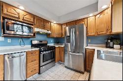 541 Gardner Rd, Hidden Valley PA 15502