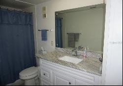 4900 Brittany Drive S #304, Saint Petersburg FL 33715