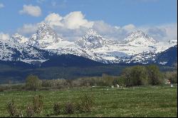 Huge Teton Views