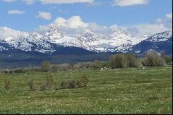 Huge Teton Views