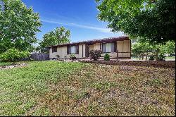 525 E Twisted Oak Rd, Derby KS 67037