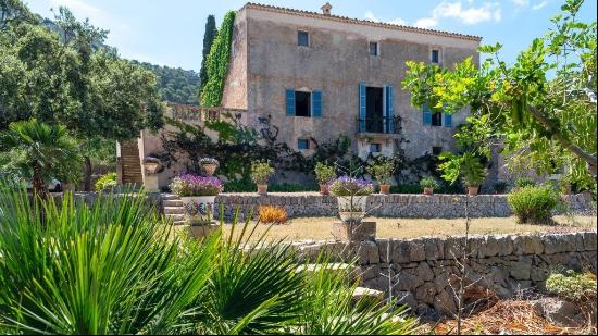 Idyllic rustic Finca with panoramic views for sale in Felanitx, , Felanitx 07200