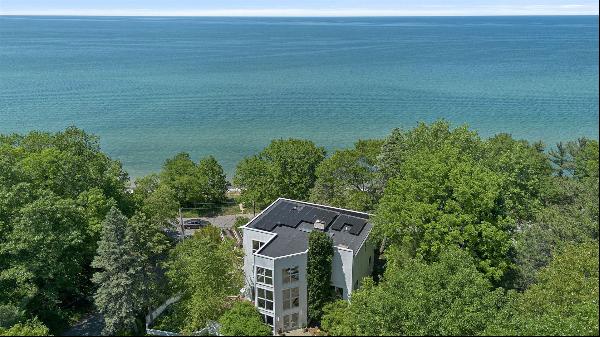 301 E Lake Front Drive, Beverly Shores IN 46301