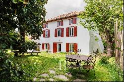 PRETTY 19TH CENTURY HOUSE IN LA BASTIDE CLAIRENCE