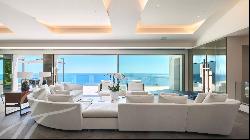 Majestic property with 180°C panoramic sea view