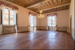Turn-key apartment in noble palazzo