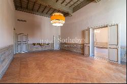 Turn-key apartment in noble palazzo