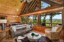 Luxury Mountain Experience with Three Levels of Indoor and Outdoor Living