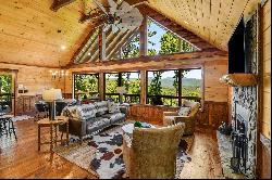 Luxury Mountain Experience with Three Levels of Indoor and Outdoor Living