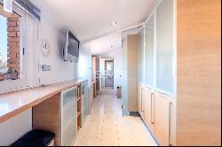 Flat For Sale In Turo Parc, Sant Gervasi, Barcelona