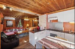 Attractive two-apartment chalet near Verbier