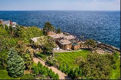 Oceanfront Architectural Masterpiece in Cape Neddick