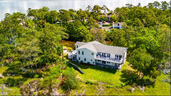 5 West Court, Pine Knoll Shores, NC 28512