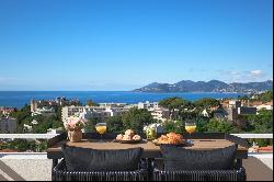 Cannes Penthouse with Panoramic Sea View