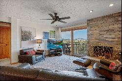 Stunning Slopeside Condo