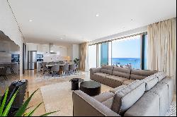 Three Bedroom Luxury Sea View Apartment in Pafos