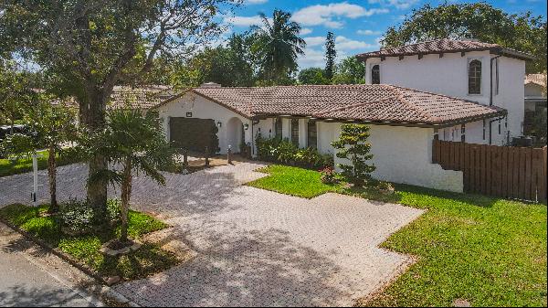 8724 NW 27th Street, Coral Springs, FL