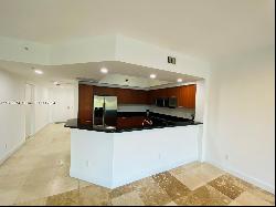 14951 Royal Oaks Ln Unit 405, North Miami FL 33181