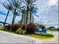 14951 Royal Oaks Ln Unit 405, North Miami FL 33181