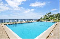 615 Bayshore Dr Unit 201, Pensacola FL 32507