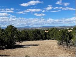 19 La Tierra Ln, Taos NM 87571