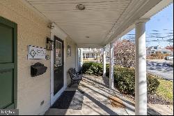 8 E Germantown Pike, Plymouth Meeting PA 19462