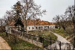 Daniel Mansion