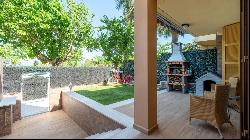 Townhouse with garden for sale in Puerto Alcudia, Mallorca, Alcudia 07410