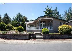 605 Glenbrook Cir, Florence OR 97439