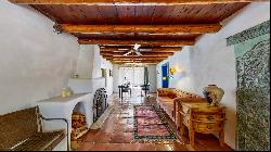 212 Peralta Street, Taos NM 87571