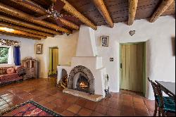 212 Peralta Street, Taos NM 87571