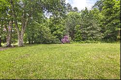 424 E River Road, Barkhamsted CT 06065