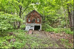 424 E River Road, Barkhamsted CT 06065