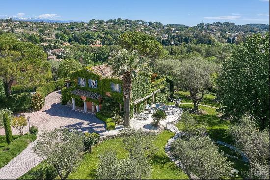 Vente - Villa Mougins - 4a 400a 000a 