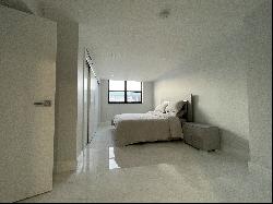 290 174th St, #2309, Sunny Isles Beach, FL