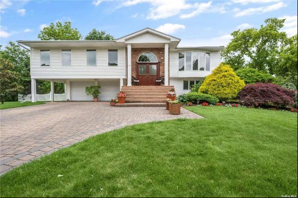 18 Peppermint Road, Commack, NY, 11725, USA