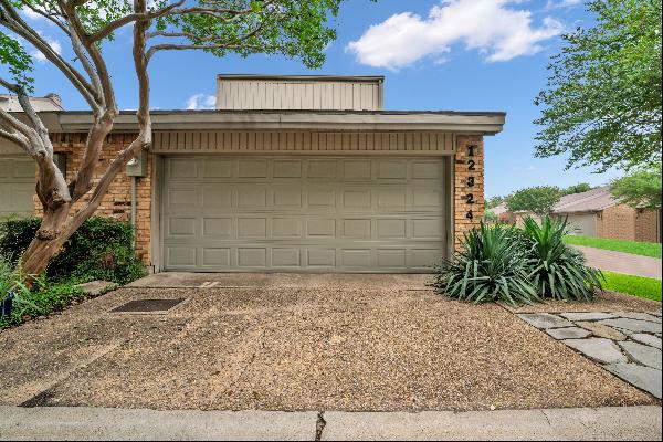 3/3 Townhome in Preston Square