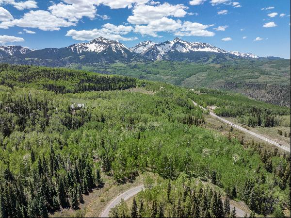 Land of Unparalleled Beauty Just Five Minutes From The Telluride Ski Resort
