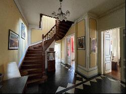 Douai - Superb town house from the beginning of the 19th century- 7 Bedrooms.