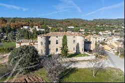 Lioux - Chateau de Ceris, a 17th-century masterpiece in the heart of the Luberon region