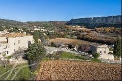 Lioux - Chateau de Ceris, a 17th-century masterpiece in the heart of the Luberon region