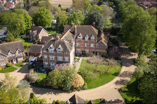 Cuthberts, St. Francis Close, Buntingford