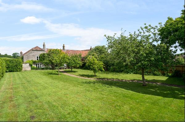 Castle Farm, Farmborough, Bath, Somerset, BA2